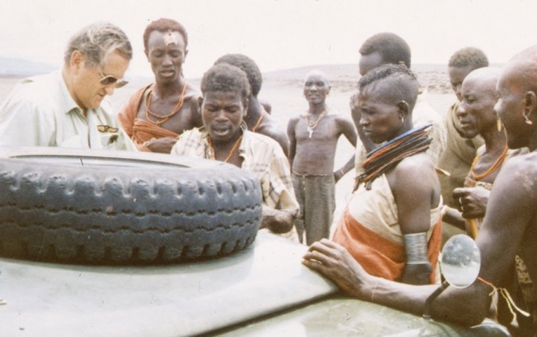 Los médicos voladores de África oriental – WERNER HERZOG